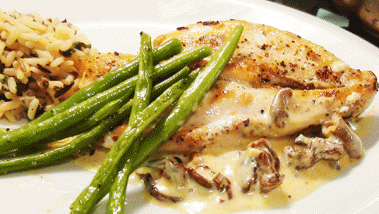 Chicken with Mushroom Cream Sauce Recipe