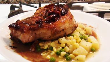 Recipe Pan Roasted Pork Chop with Succotash