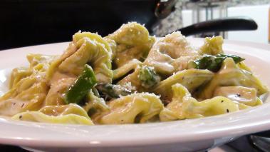 Tortellini Alfredo with Asparagus