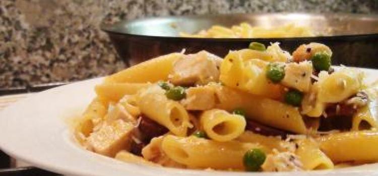 Chicken Penne with Chroizo and Peas Recipe