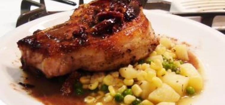 Recipe Pan Roasted Pork Chop with Succotash