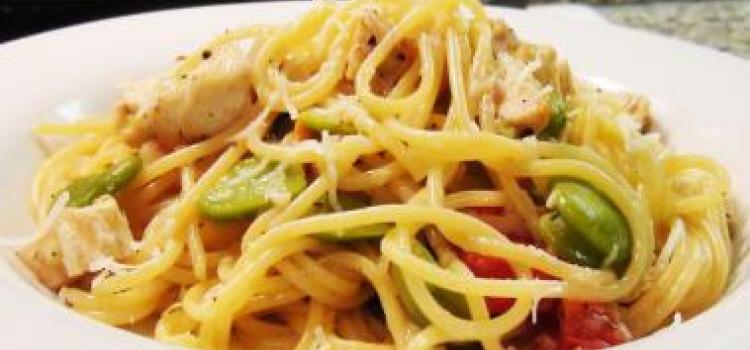 Spaghetti with Chicken and Fava Beans Recipe