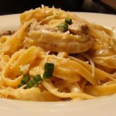 Fettuccini Alfredo with Chicken