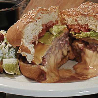 Minnesota Vikings Juicy Lucy Burger