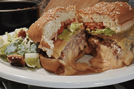 Minnesota Vikings Juicy Lucy Burger