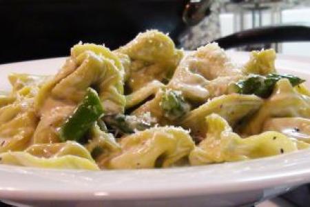 Tortellini Alfredo with Asparagus