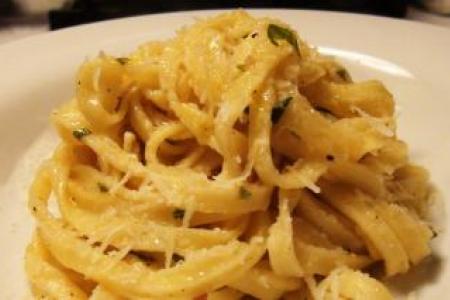 Fettucini with Olive Oil and Garlic